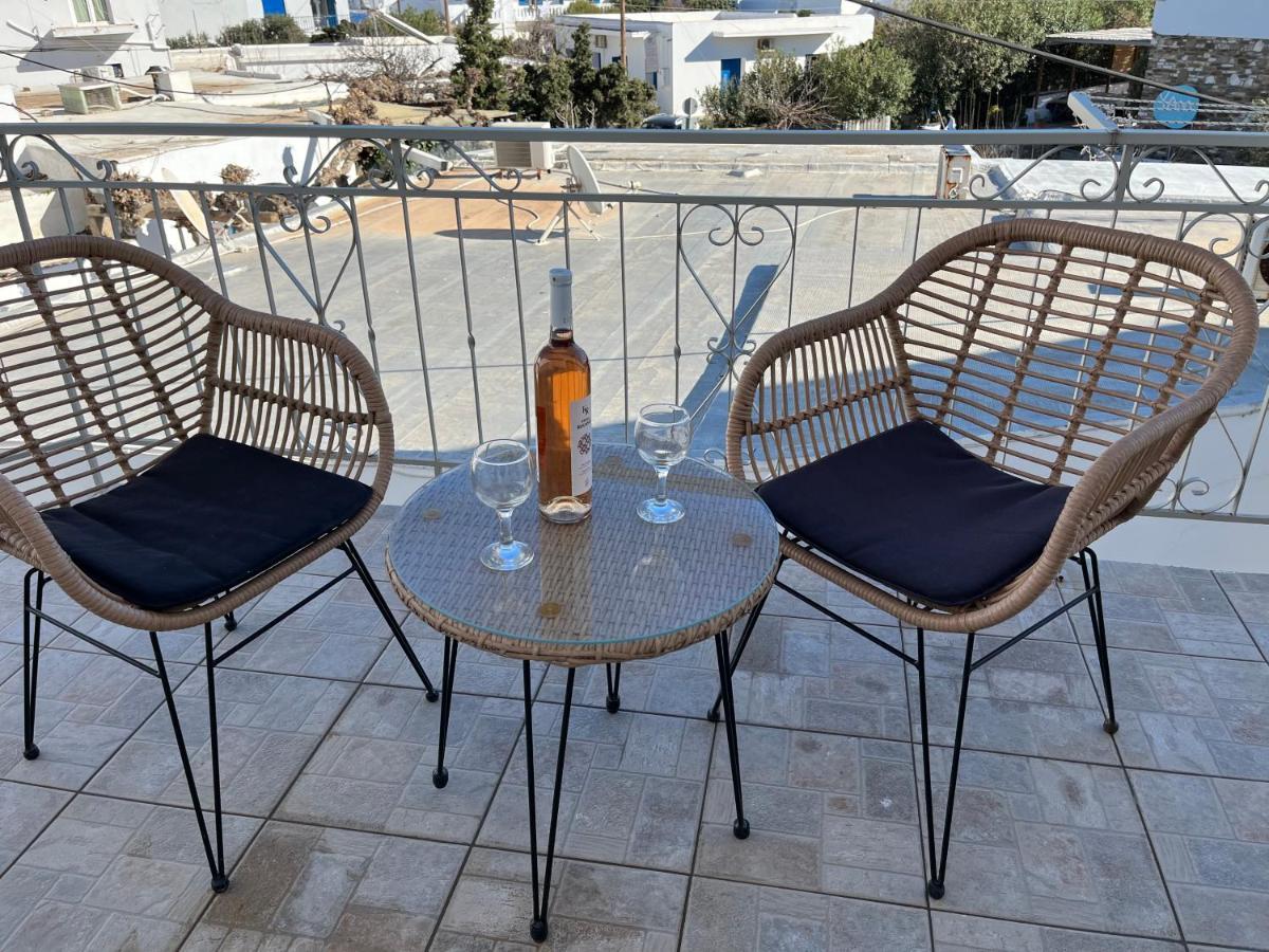 Hotel Chrisoula Antiparos Exterior photo